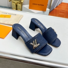 Louis Vuitton Slippers